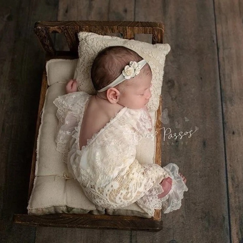 ชุดบอดี้สูทลูกไม้ขาบาน 1 ชุด พ - Baby Clothing Country บทวิจารณ์และราคา
